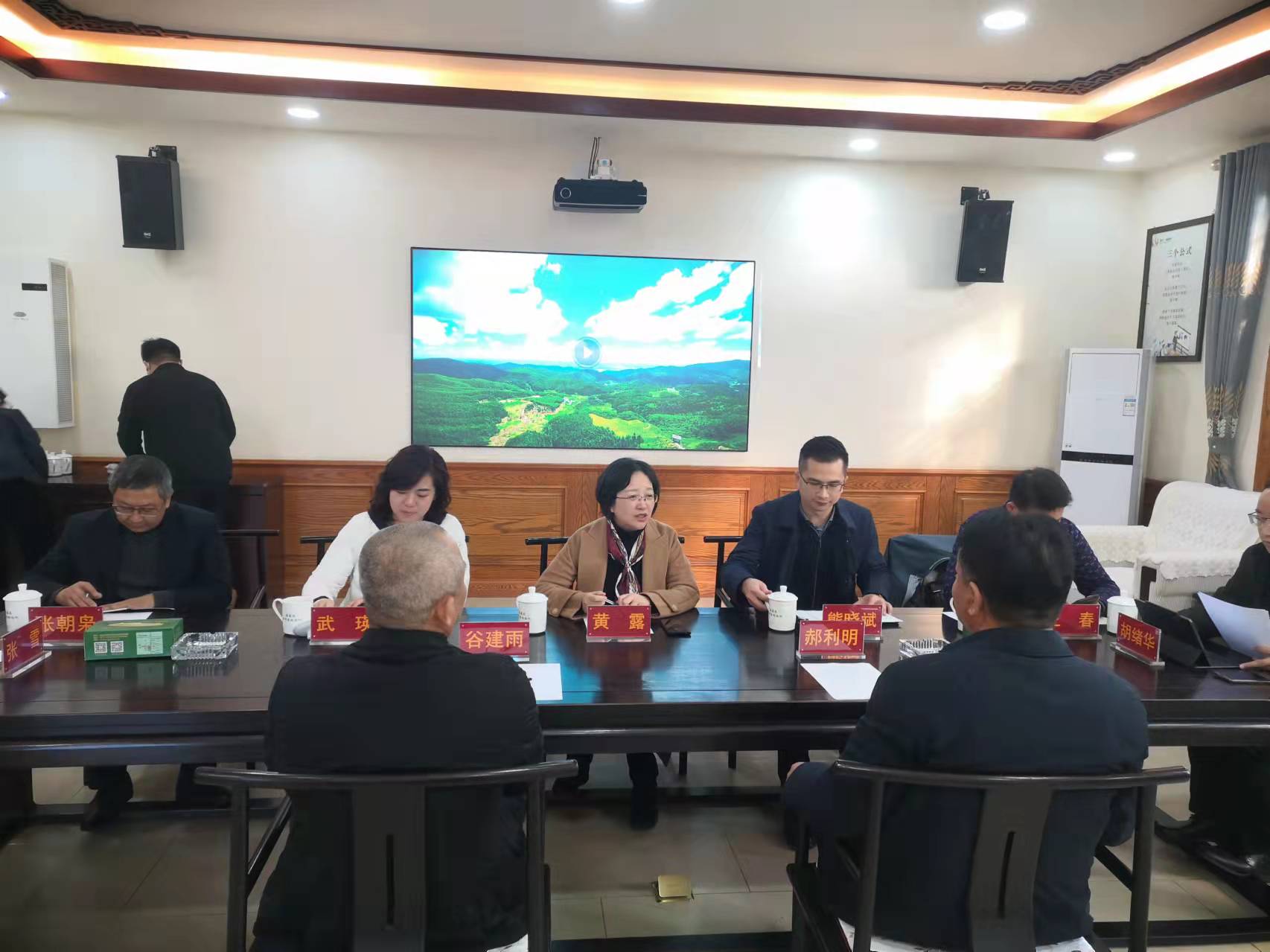 西南醫(yī)投集團(tuán)董事長黃露率隊赴唐山首佳養(yǎng)老集團(tuán)學(xué)習(xí)調(diào)研2.jpg 西南醫(yī)投集團(tuán)董事長黃露率隊赴唐山首佳養(yǎng)老集團(tuán)學(xué)習(xí)調(diào)研2.jpg